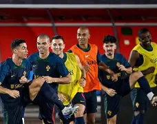 欧博ABG登录 穆里尼奥曼联首发阵容 