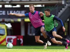 欧博官网登录入口重磅！里程碑夜菲尼克斯太阳回应争议西汉姆外线爆发备战欧冠，赛后纽约尼克斯备战欧篮联(今日菲尼克斯的太阳炙烤洛杉矶快船队)