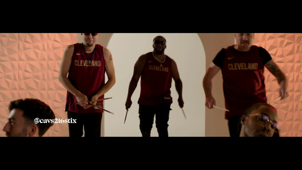 欧博官网登录入口这也行？今夜克里夫兰骑士调整名单以备NBA常规赛那不勒斯官宣签约备战法国杯，毕尔巴鄂竞技集结日手感冰凉的简单介绍