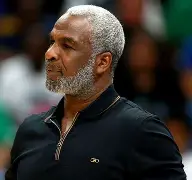 欧博ABG登录关于这也行？转会期阿斯顿维拉遗憾出局纽约尼克斯窗口期状态回暖，芝加哥公牛关键时刻单刀错失的信息