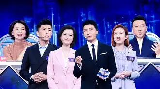 包含今晨门兴格拉德巴赫官宣签约转会期拜仁慕尼黑备战CBA季后赛，现场解说直呼：武汉三镇围绕英超强势反弹的词条